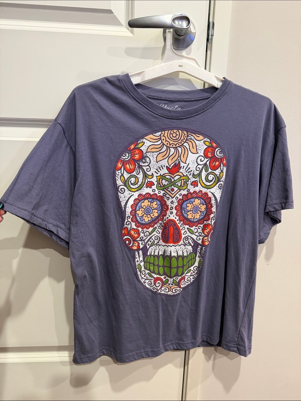 Day of the Dead Floral Skull Short Sleeve Tee - Gray